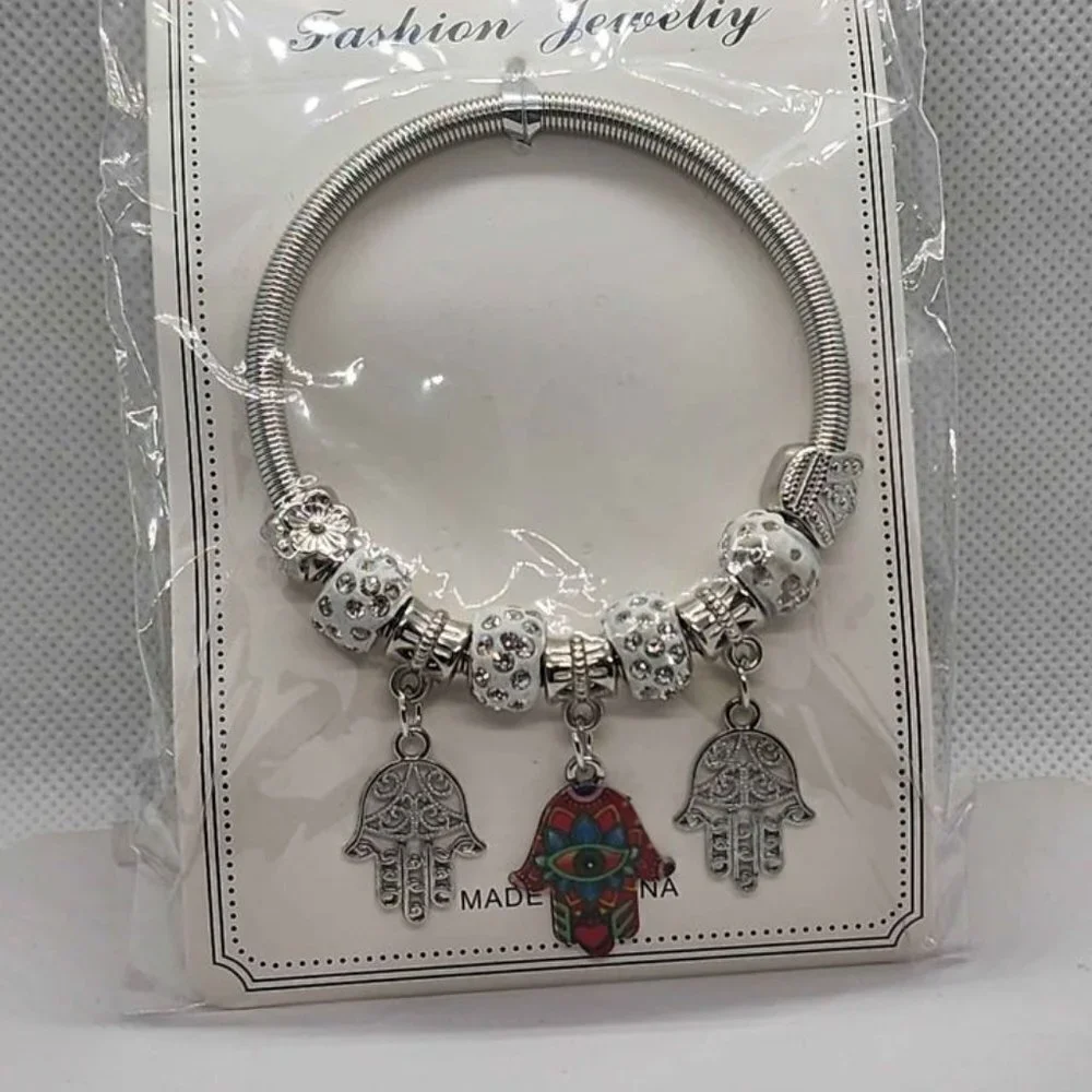 Brand New   Three Hamsa  Bracelet